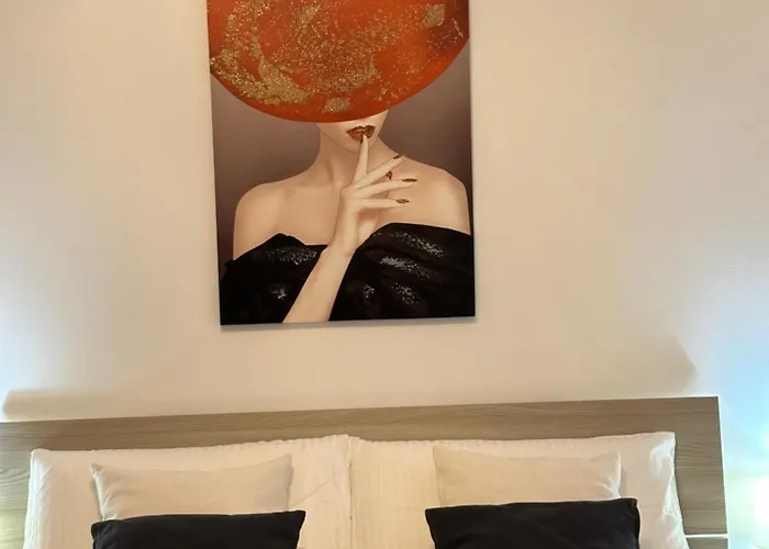Diana\'S Exclusive Apartment