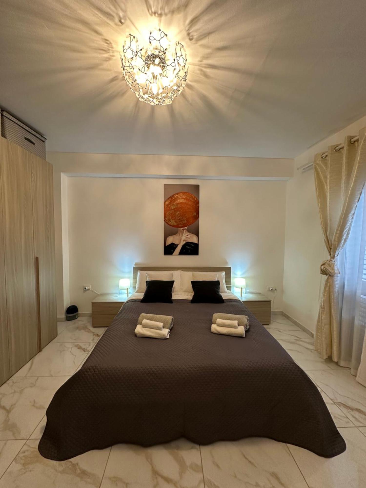 Diana's Exclusive Apartment Scalea